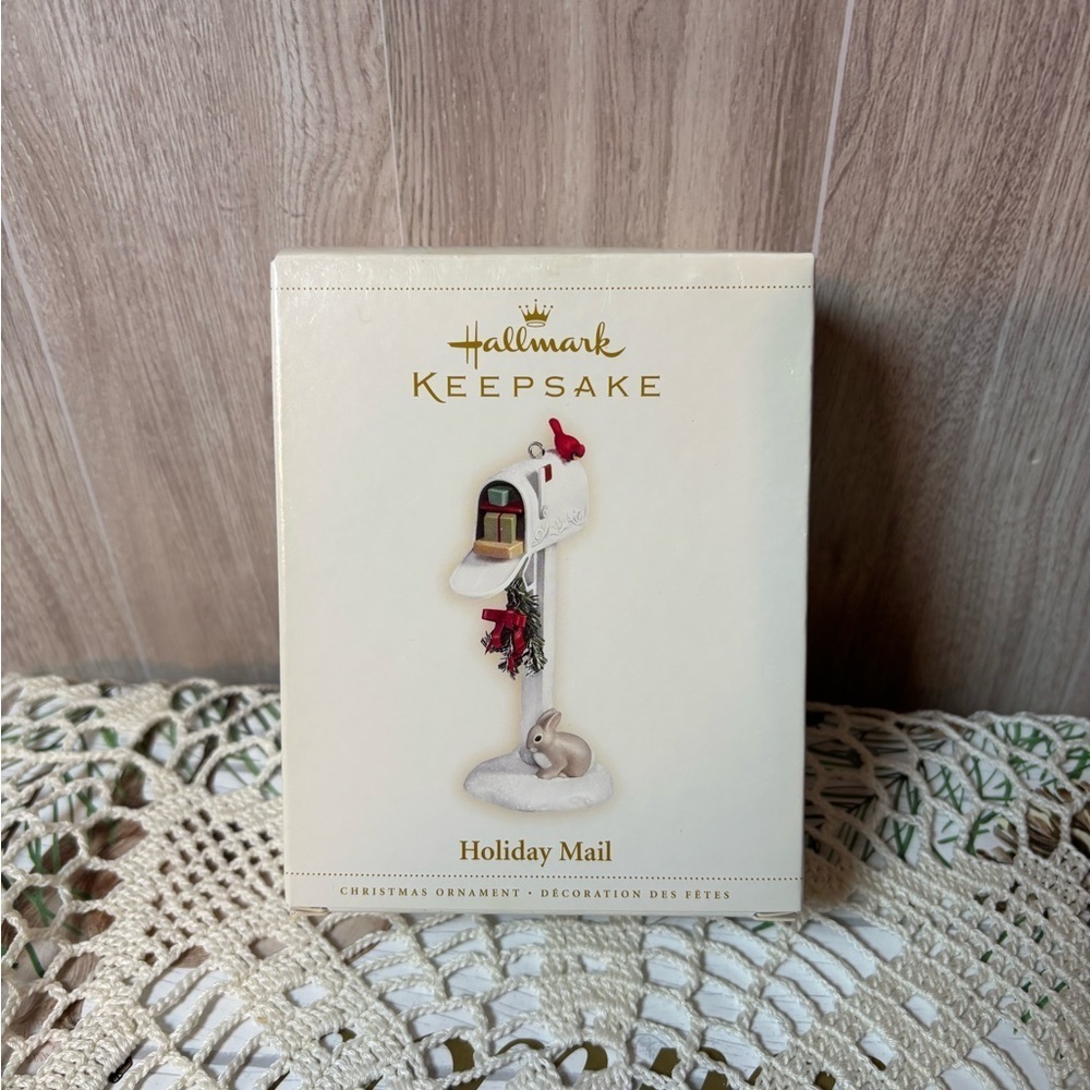 Hallmark Keepsake Holiday Mail Ornament - White and Red